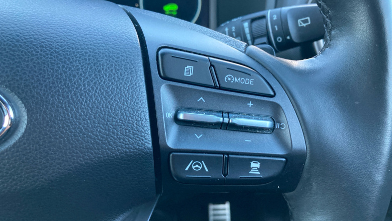 Hyundai KONA 100kW Premium 39kWh 5dr Auto Electric Hatchback